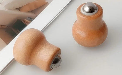 Facial massage roller massage tools, mini hand-held facial massager, skin care tools, easy to clean and use.