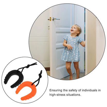 2 Pcs Anti Pinch Door Clip Security Stoppers Plastic Door Hardware Wedge Emergency Door Blockers Safety Door Holders C Door