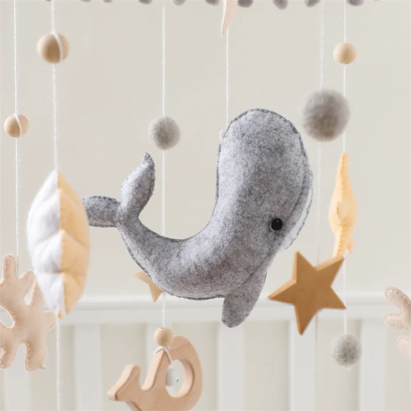 Newborn Baby Rattles Toys 0-12 Months Soft Felt Whale Bed Bell Infant Mobile Crib Hanging Musical Carousel Toy Boys Girls Gift