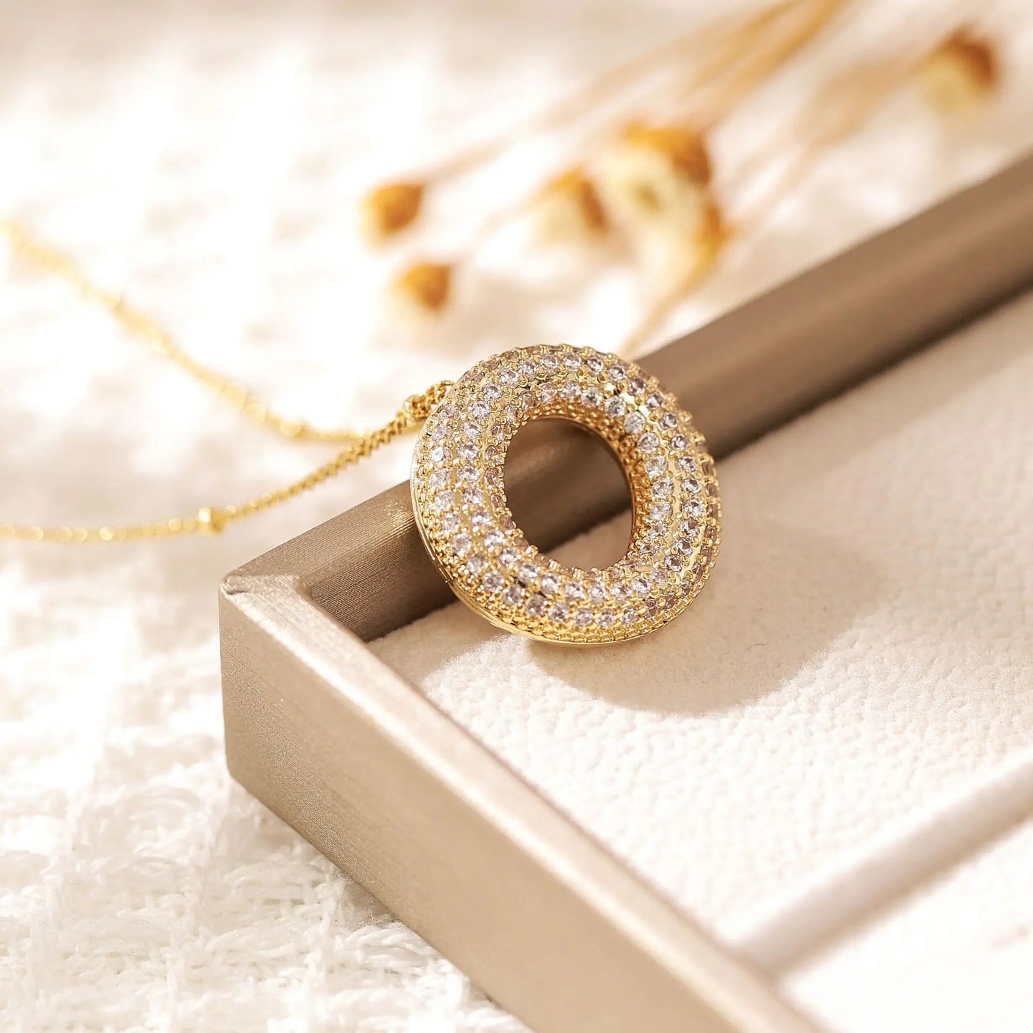 RAKOL Exquisite Copper Gold-plated Zircon Pendant American Minimalist Collarbone Chain 26 A-Z Balloon Letter Necklace For Women