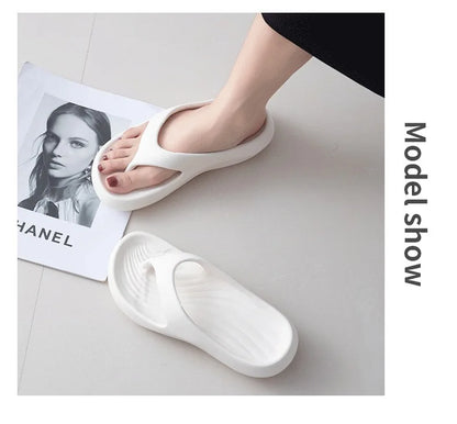 High-end And Touching Flip-flops For Summer Wear, Anti-slip, Anti-odor, And Comfortable Home Slippers That Pinch The Feet