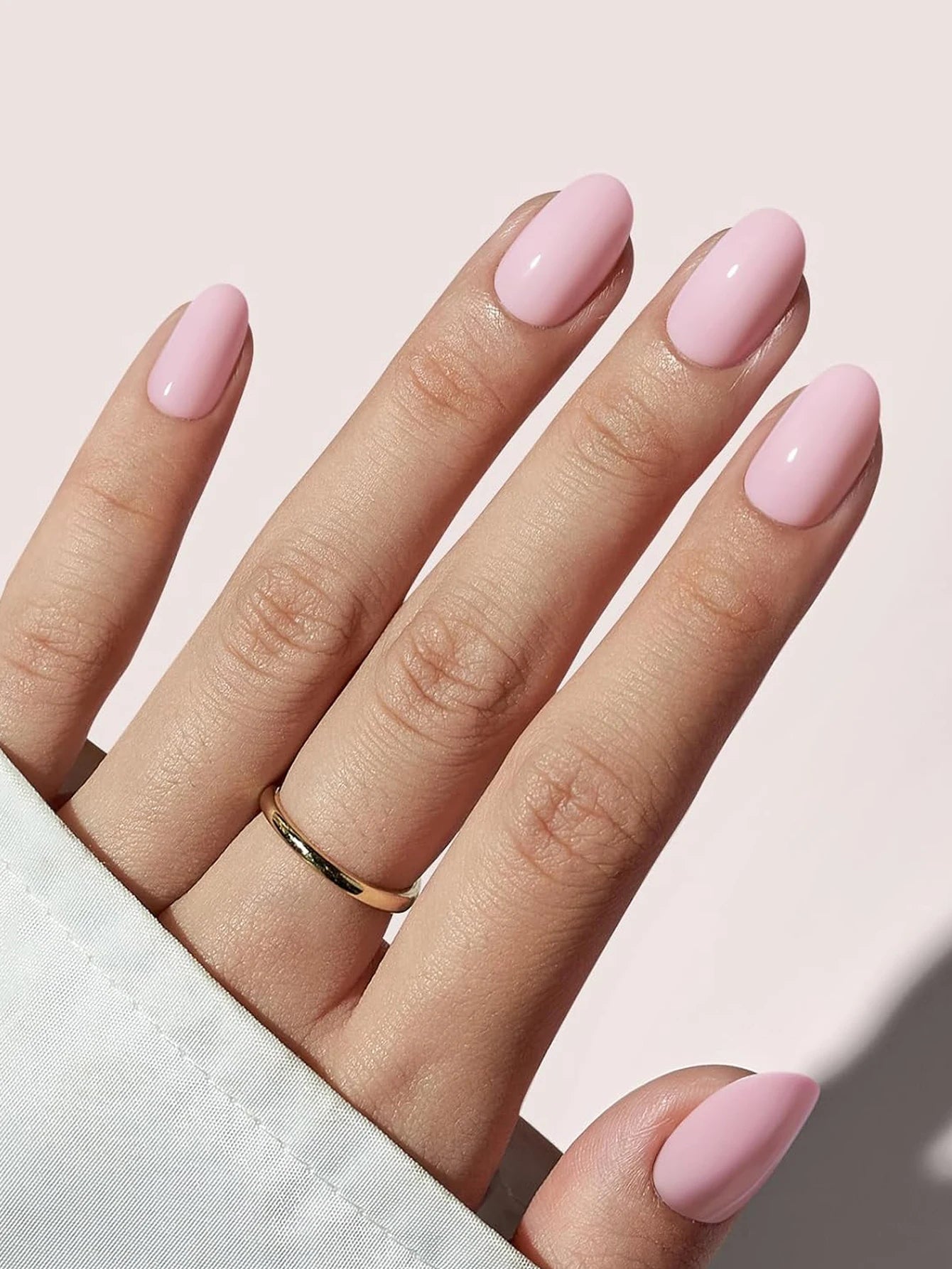 ARTAUG 24pcs Medium Press On Nails Square Black High Saturation Nail Charms Press On Nails Cover Fake Nail Set