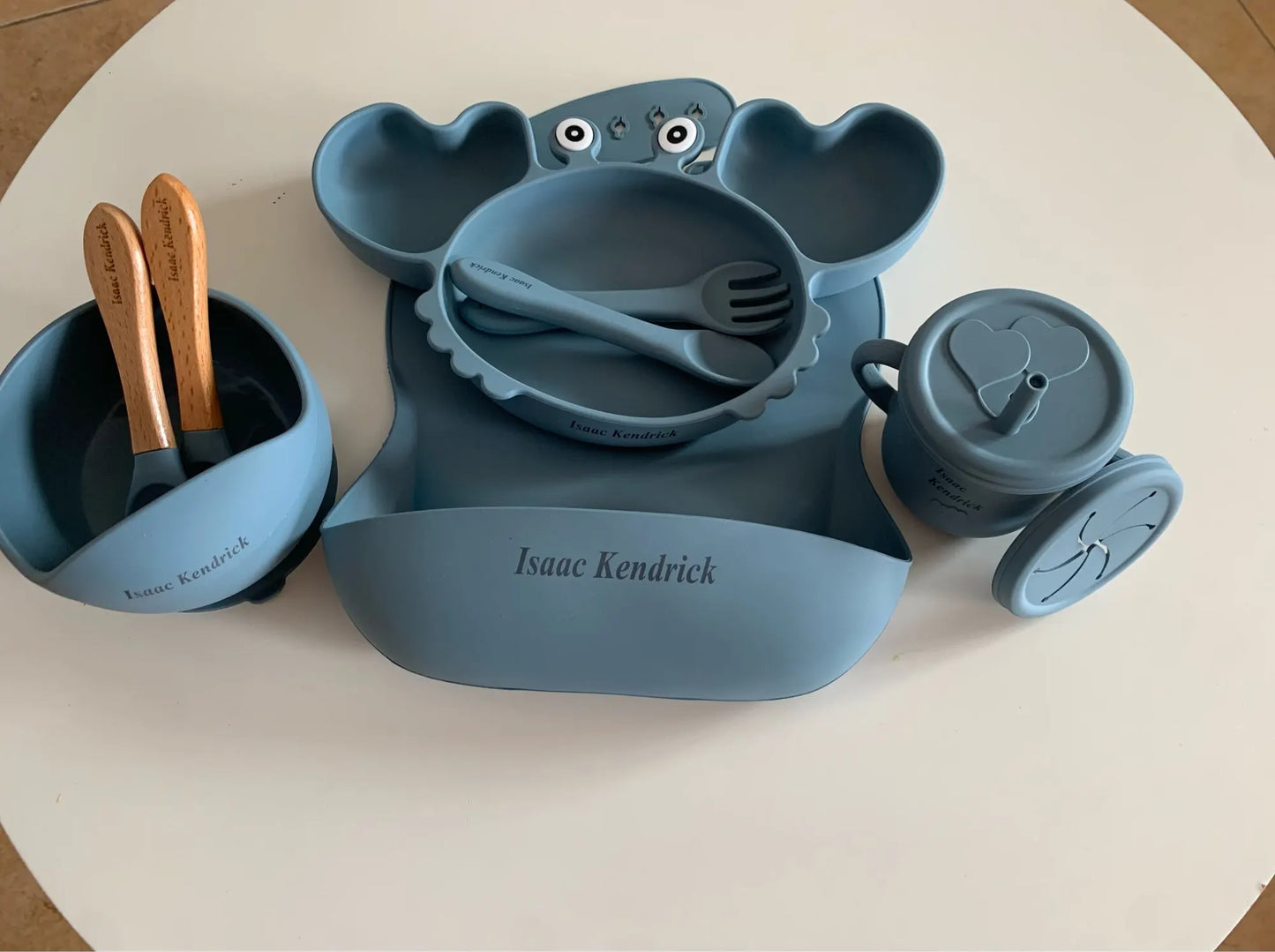 Customized Baby Silicone Feeding Set with Suction Cup Personalized Name Dish Divided Plate Bowl Spoon Cute Kid Eating Tableware