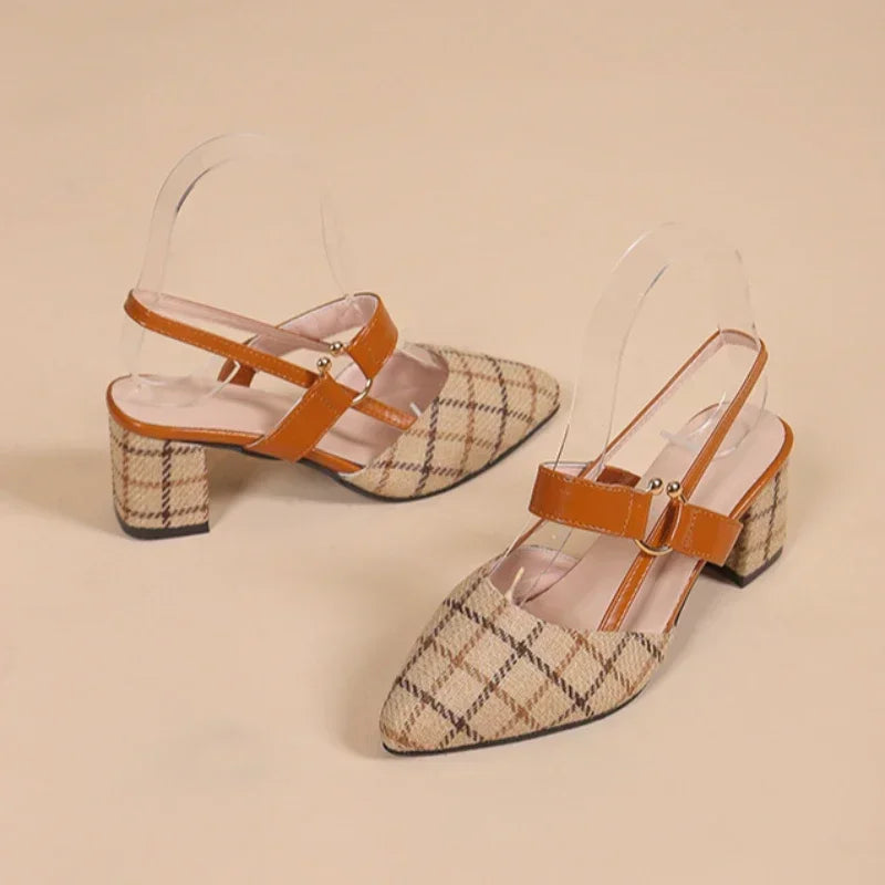 Sandals Women's Summer New Pointy Chunky Sandals Large Size Women's Fashion Woman Shoes  Sandals