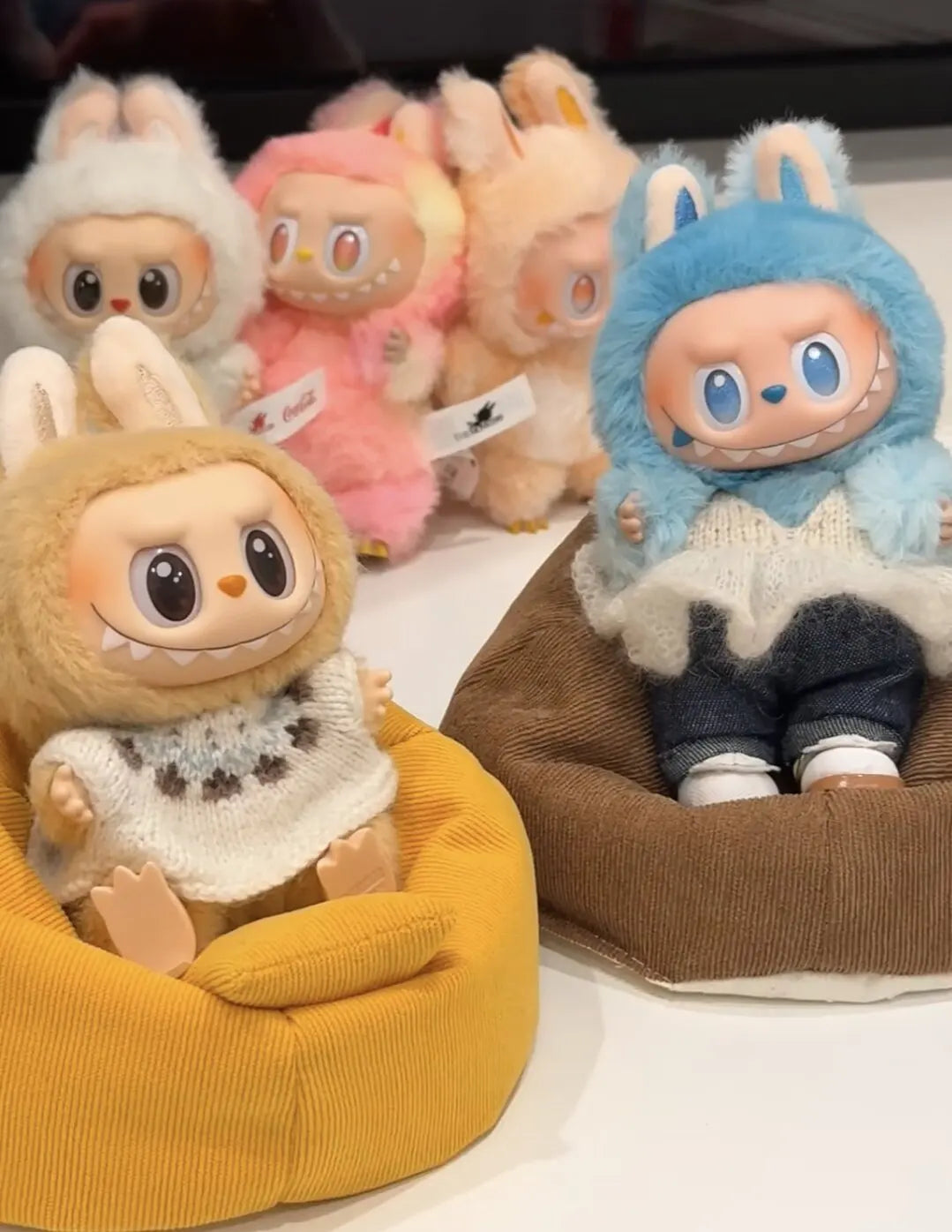 Labubu 3.0 Big into Energy Series Clothes  Labubu Mini Lazy Sofa Labubu Accessories