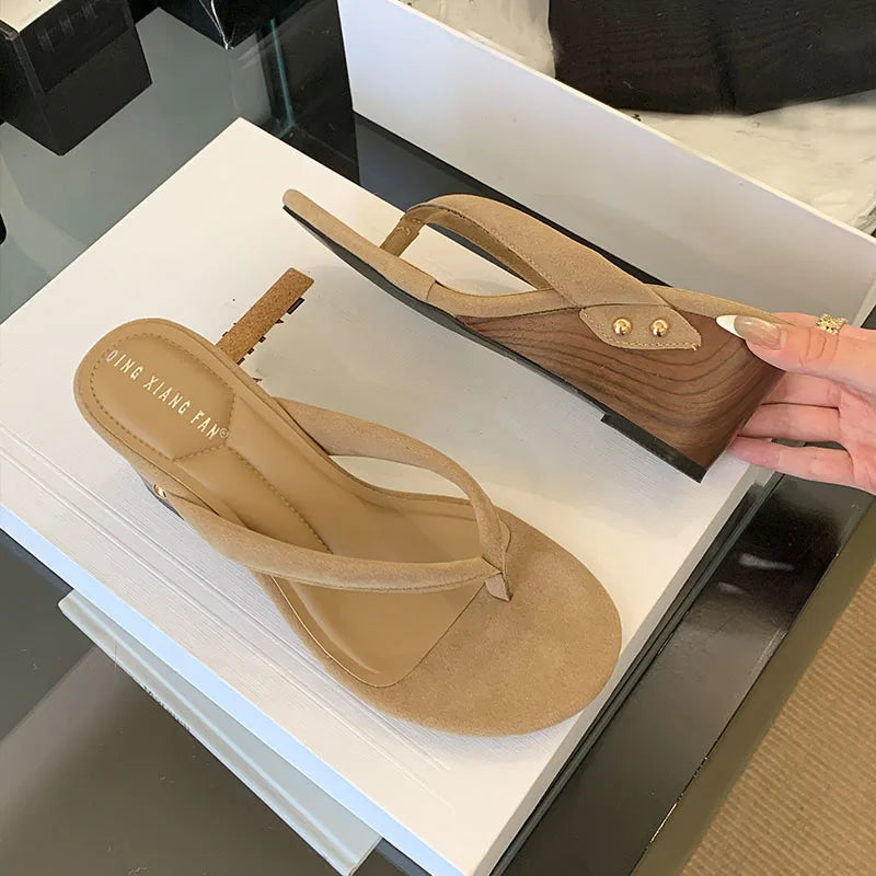 Female Flip flops Footwear Ladies Wedges Slippers Shoes New In 2025 Fashion Round Toe Women Heeled Sandals Slippers Shoes