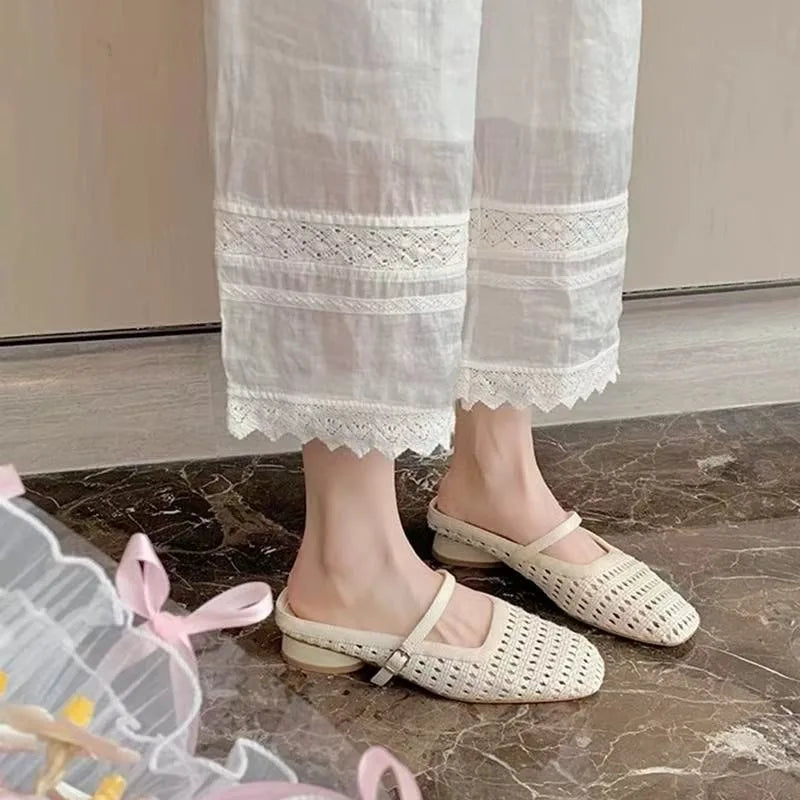 Fashionable slippers, women's hollow toe half-slippers, 2025 summer new square-toed low-heel comfortable women's shoes