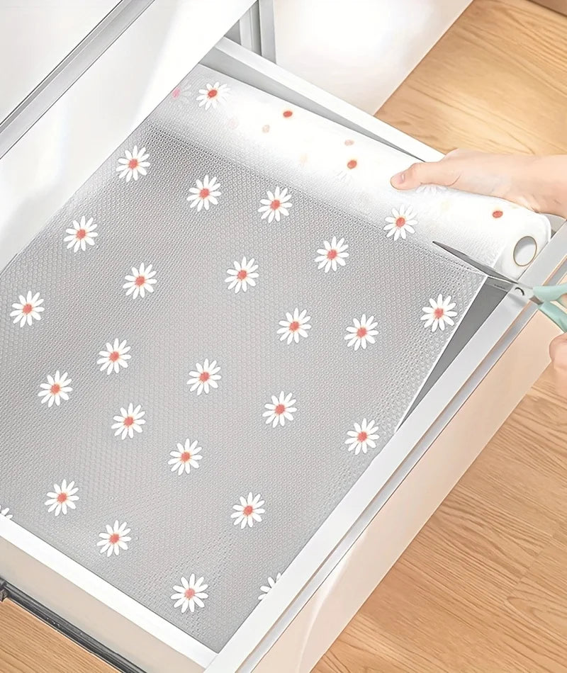 1 Roll Daisy Shelf Liner Kitchen Cabinet Pad Paper Non-Slip Refrigerator Liner Waterproof Fridge Pad Cupboard Mat Drawer Liner