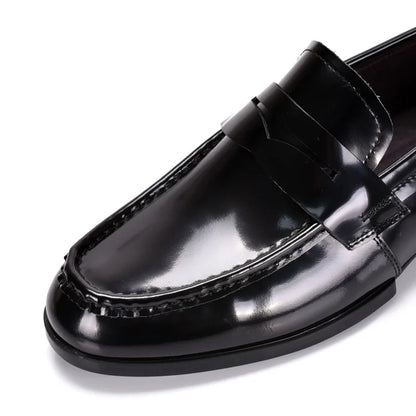 Luxury Slip On Dress Shoes Men Genuine Leather Italian Loafer Shoes For Men Black Patent Leather Formal Oxford Men Wedding Shoes