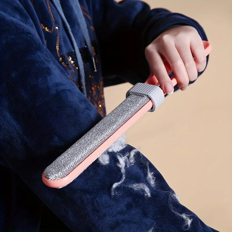 Dual-Action Electrostatic Self Cleaning Brush - Effortless Lint & Hair Remover for Clothes, Furniture and Pets Portable Reusable
