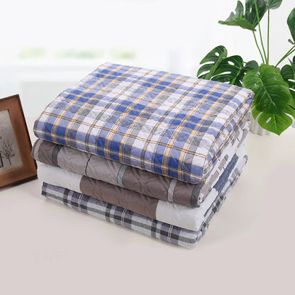 80x120cm 4 Layer Cartoon Dino Heart Diapering Mat Waterproof Washable Changing Pads for Night and Menstrual Protection Baby Care