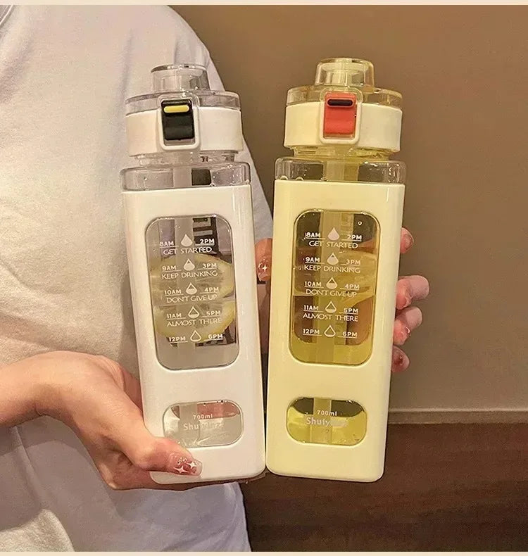 1 Piece White 900ml Sports Water Bottle Portable Sippy Cup Suitable For Outdoor Sports Carrying Handheld Square Plastic Cup