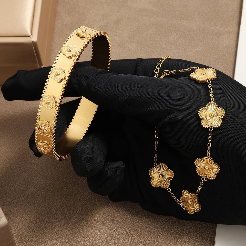 RAKOL Miniamlist 316L 18k Gold Plated Flower Bracelet Plum Blossom Cuban Chain Bracelets For Women Daily Workday Jewelry Gift