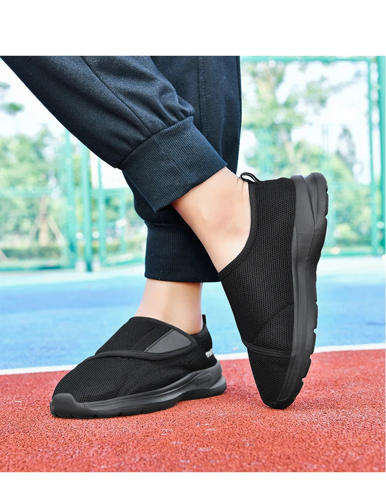 Diabetic Shoes for Men Wide Width Walking Shoes Slip-On Orthopedic Shoes for Swollen Feet Foot Pain Relief Cushion Sneakers