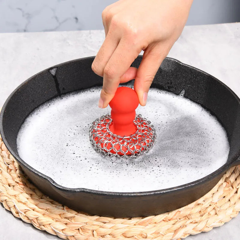Chainmail Scrubber with Silicone Handle Cast Iron Cleaner for Cast Iron Grill Pan Skillet Wok Bakeware Cast Iron Scrubber