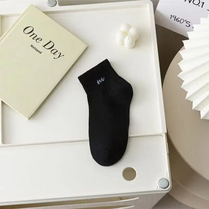 5 pairs of short sports socks for one sale, comfortable and breathable short socks sock