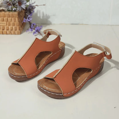 Plum-size Velcro platform sandals women's car stitched breathable hollow wedge beach sandals