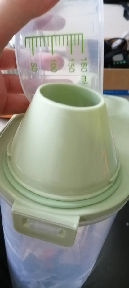 Dog Food Box Cat Food Storage Cat Feeder Bucket Pet Feed Container Food Storage Barrel Pet Food Container Airtight Sealing Box