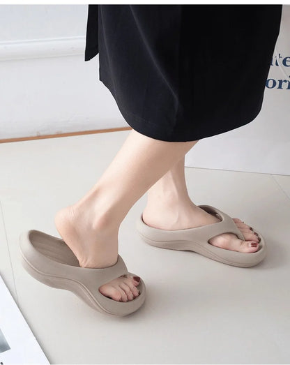 High-end And Touching Flip-flops For Summer Wear, Anti-slip, Anti-odor, And Comfortable Home Slippers That Pinch The Feet