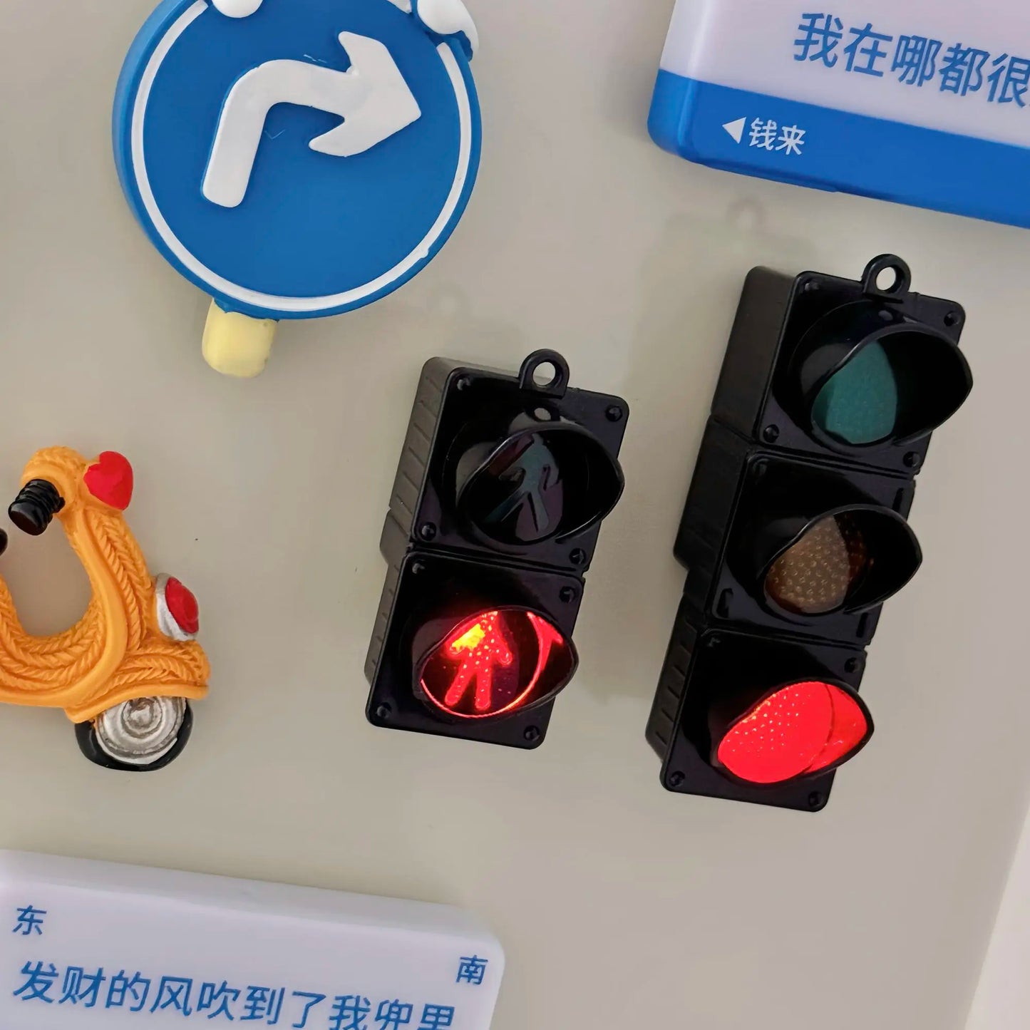 INS Glowing Magnetic Fridge Stickers Light Traffic Light Luminous Light Box Creative Refrigerator Sticker Magnets Home Decor