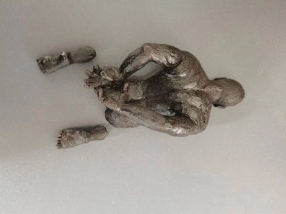 Wall Man Sculpture Home Decor Wall Art Living Room Wall Decoration Resin Handicraft Pendant Home Accessories