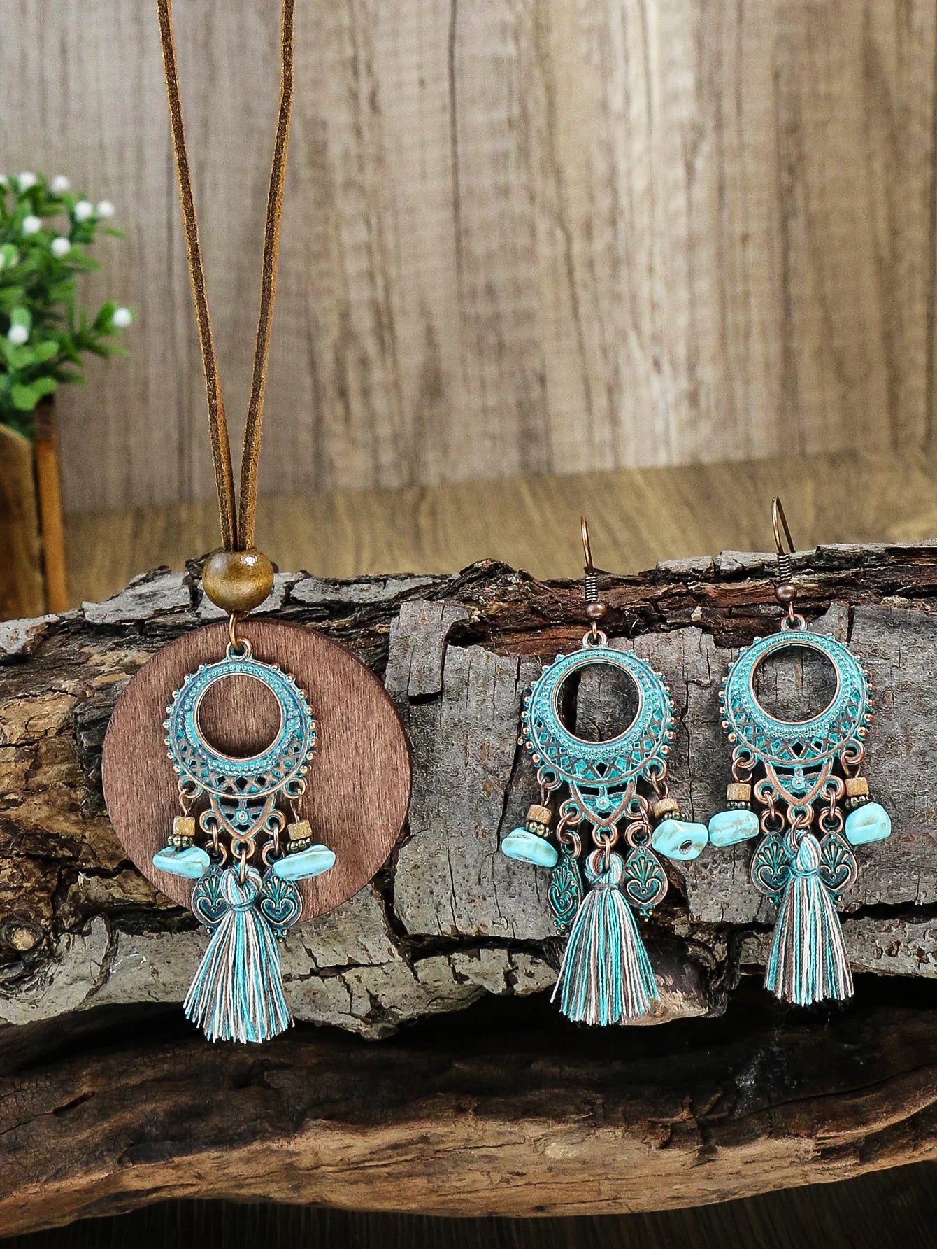 Bohemian ethnic style earrings Bohemian hollowed out circular ring tourism vacation jewelry retro round tassel women's earrings
