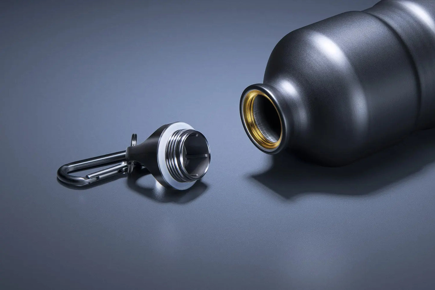 Razer Hydrator - Black Eco-friendly Aluminum Water Bottle 25.3 fl oz / 750ml capacity