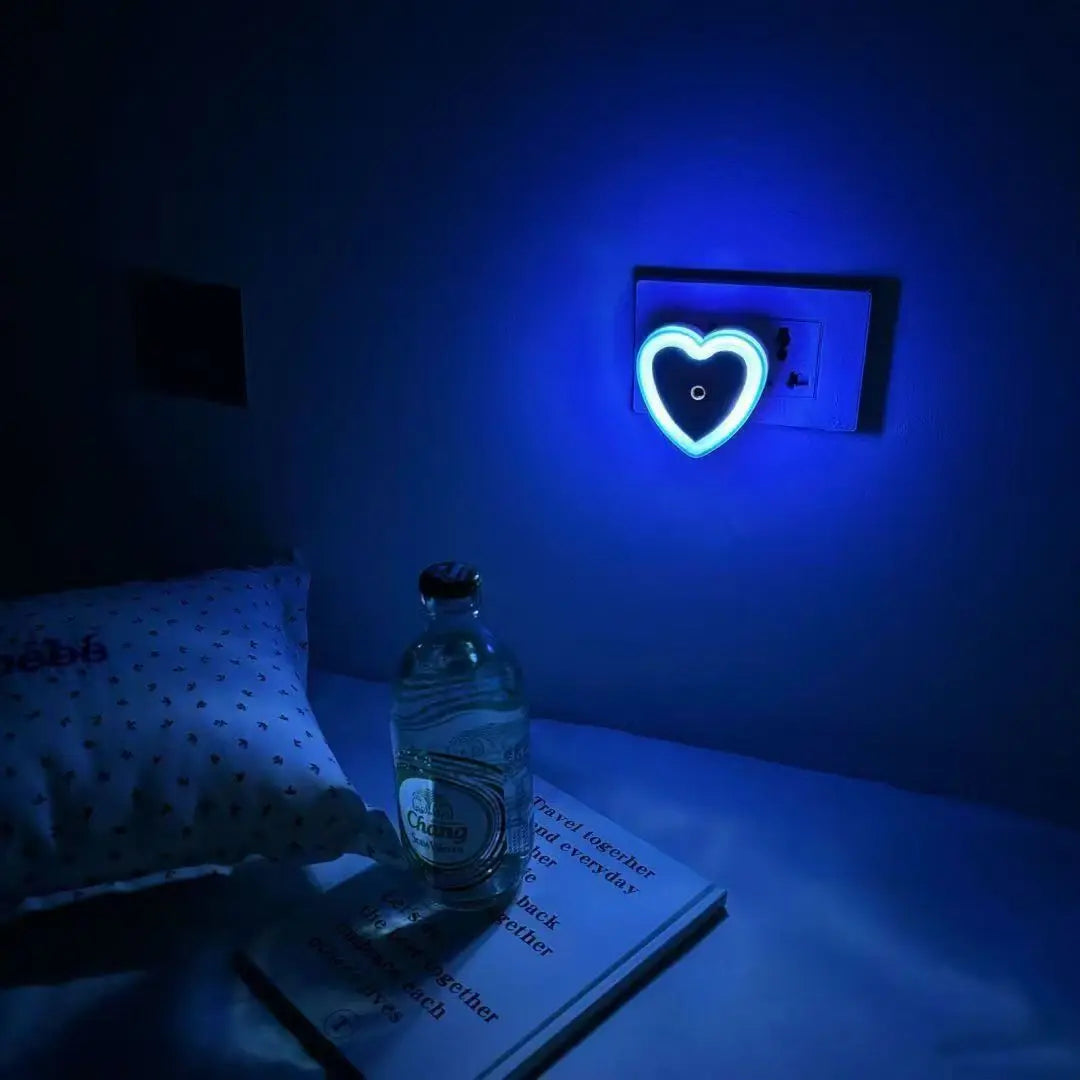 1pc LED Smart Night Light - Energy Efficient, Plug-in Indoor Lighting for Hallway, Bedroom, Kitchen, Stairway Perfect Gift