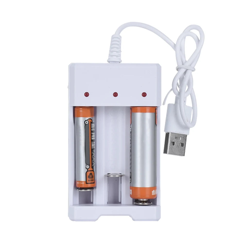 New high-speed USB 3/4 slot fast rechargeable battery charger short circuit protection AAA and AA rechargeable battery station