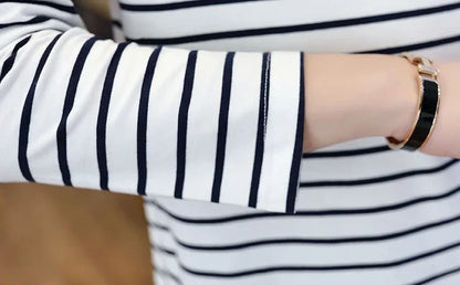 T Shirts for Men Stripe Tops Red Cotton Male Clothes Round Neck Harajuku Fashion Sale High Brand Regular Fit It Full Sleeve Tee