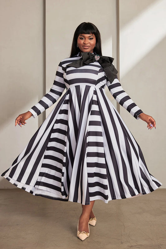 Plus Size Semi Formal Maxi Dresses Elegant Black White Striped Fall Winter Mock Neck Long Sleeve Bow Tie Knitted Maxi Dresses