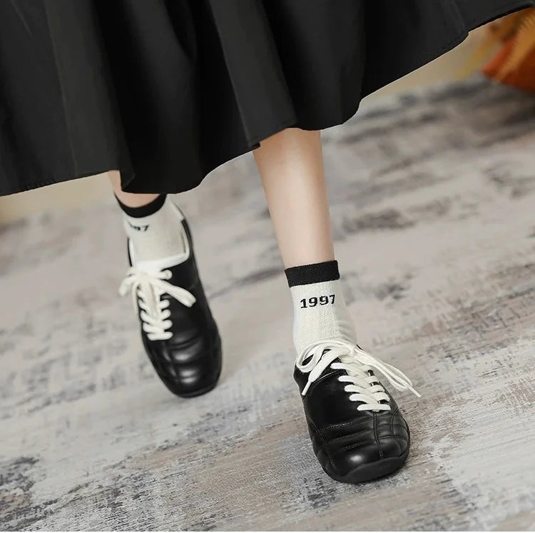 Women's Shoes Spring New Fashion Casual Shoes College Style Wide Toe Soft Comfortable Flat Shoes Outdoor Casual Sports Shoes