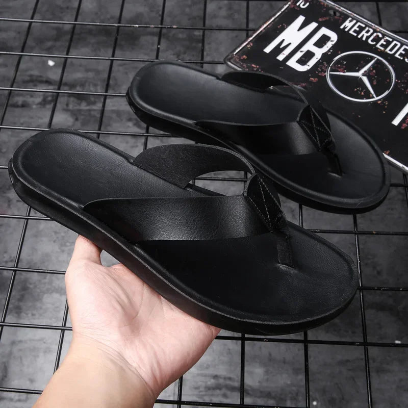 Flip Flops Men Slippers 2025 Summer New Outdoor Wear-Resistant Non-slip Male Shoes Beach Fashion WaterProof Flat Sandals for Men