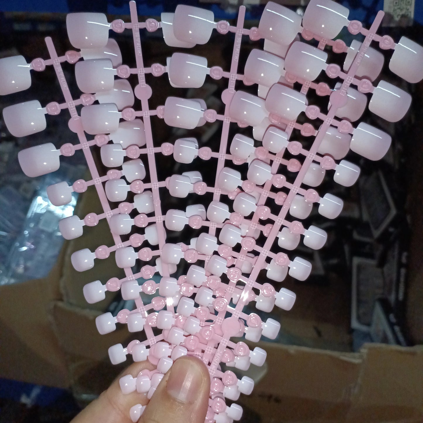 120pcs Square ToeNail Tips - Short French Tip Press On Toenails Pink Soft Gel Toe Nail Tips Full Cover Fake Toe Nail Extensions