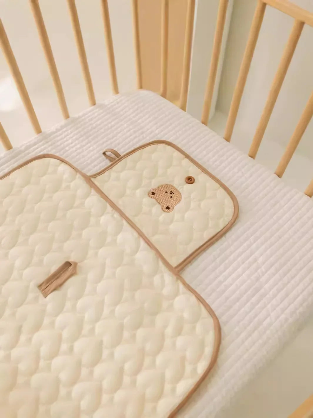 Baby Diaper Changing Pad Waterproof Foldable Pad Newborn Cartoon Supplies Bedding Mattress Replacement Cover Baby Changing Mat