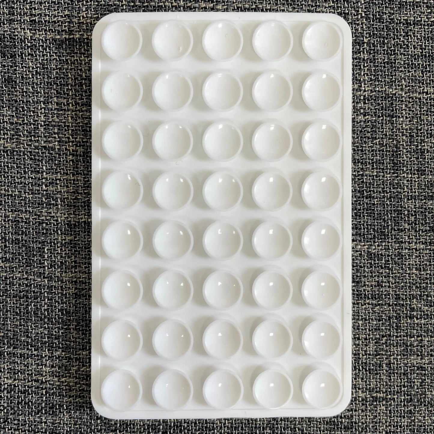 Double-Sided Suction Cup Phone Mount, Silicone Suction Phone Stand Phone Case Adhesive Sticky Phone Grip Hands-Free Phone Grip