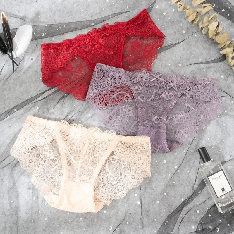 3PCS Hollow Out See Through Underpants Comfortable Briefs Sexy Ladies Lace Transparent Panties Low-Rise Lingerie