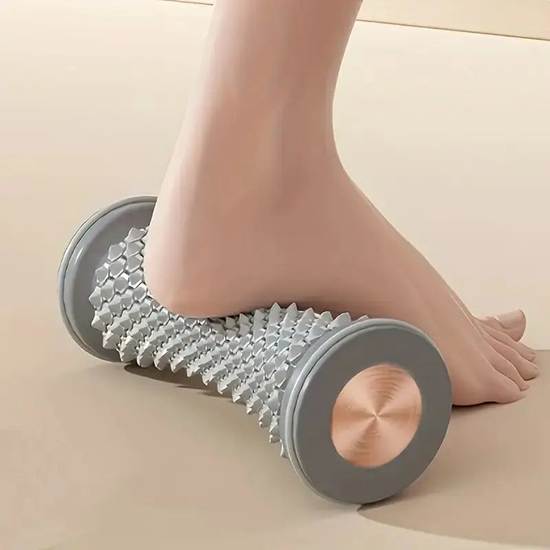 Portable Plantar Fasciitis Massager Foot Roller, an Effective Deep Tissue Muscle Massager and Foot Pain Relief Tool, Ideal as a Relaxation Gift and Reflexology for Nerve Relaxation