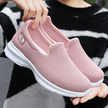 Women Vulcanized Shoes High Quality Sneakers Slip on Flats Men Loafers Breathable Mesh Walking Sneakers Women Sneakers