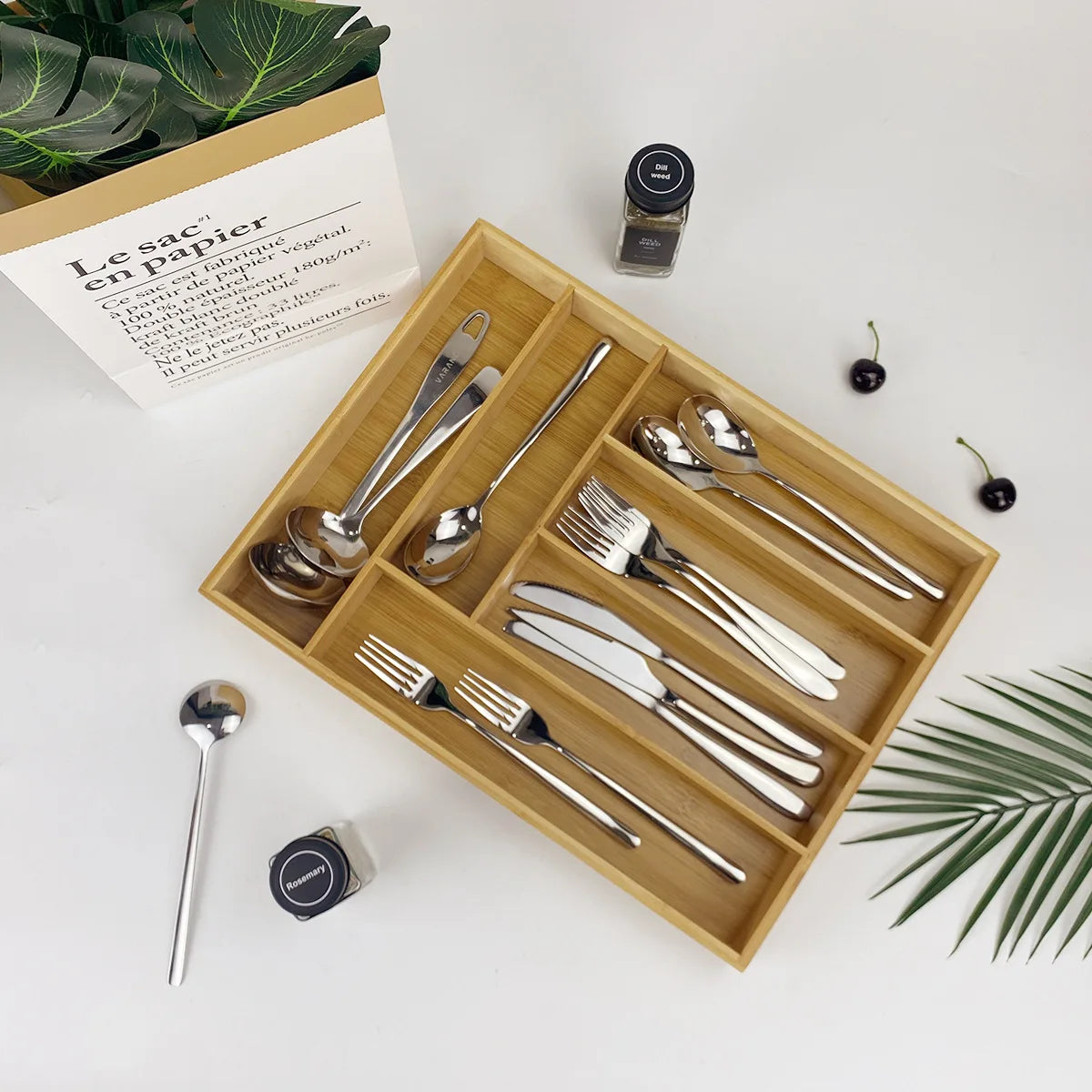 Expandable Drawer Tray Cutlery Organizer Kitchen Silverware Utensil Flatware Cutlery Spoons Knives Bamboo Storage Tray