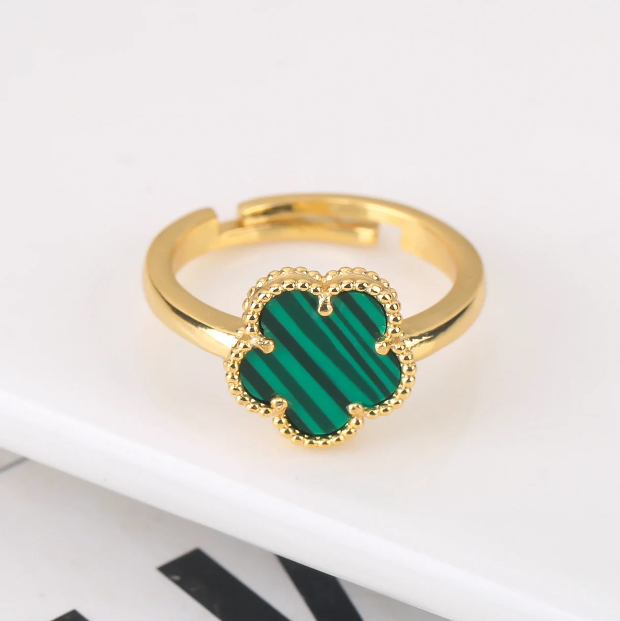 9-Color New Minimalist Shell Natural Stone Plant Flower Ring With Adjustable Opening For Women's Luxurious Temperament Clover