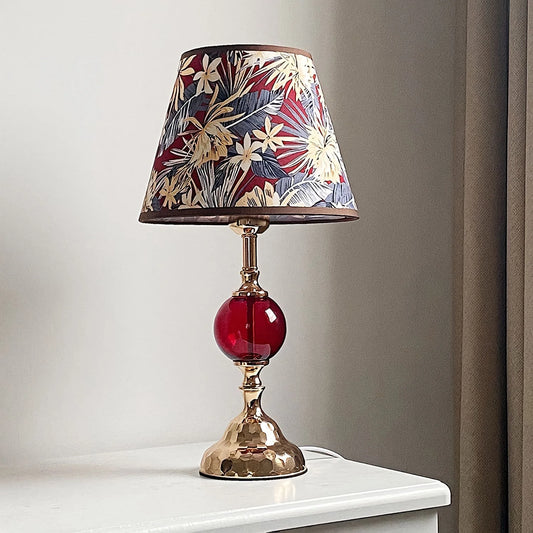 Bedroom desk lamp, warm and romantic, light luxury, retro American wrought iron, simple modern bedside lamp