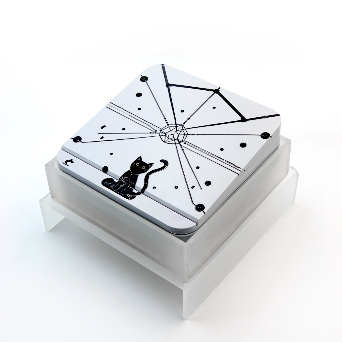 Smart Automatic Pet Feeder With RFID Sensor, Elevated Base, and 650ml Capacity for Wet & Dry Food