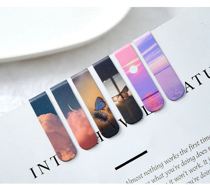 2 pcs Creative scenic magnetic bookmark Student decorative book holder reading accessories Student office Supplies