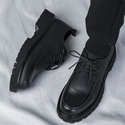 Men's Leather Shoes Black Round Toe Thick Sole Platform Male Casual Brogue Shoe Footwear Offer Designer Classic Original Retro