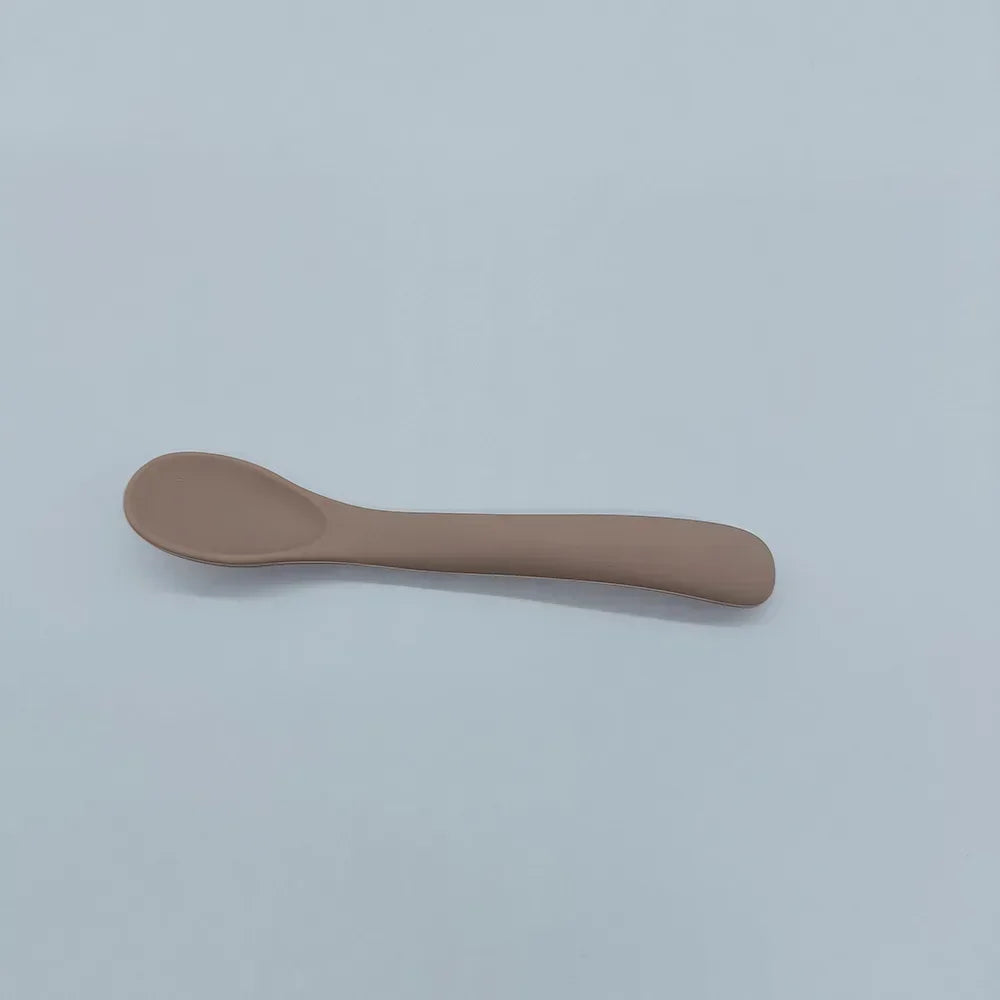 Silicone Baby Learn To Eat Spoon Small Curved Spoon Soft Rubber Feeding Silicone Cutlery Baby Training Spoon