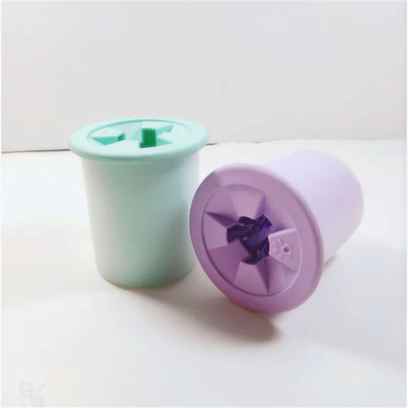 Portable Dog Cat Dirty Paw Cleaner Cup Puppy Kitten Feet Washer Soft Silicone Pet Foot Wash Cup Foot Cleaning Bucket