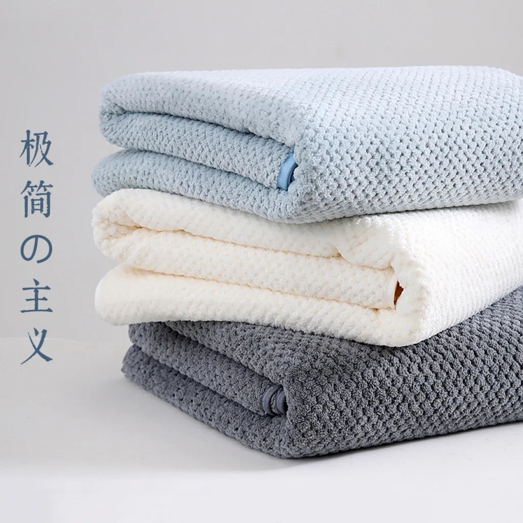 Boluoge large bath towel, thickened absorbent quick drying beach towel, coral fleece bath towel,  household adult towel