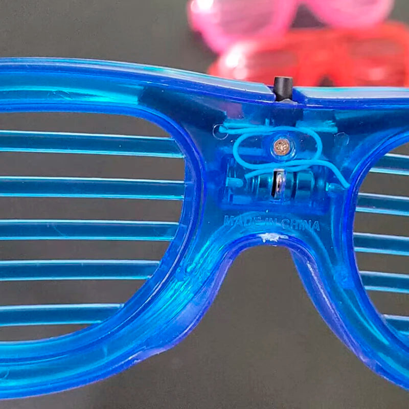 1 Pc Party Glow in the Dark Glasses Light Up LED Glasses Neon Party Favors Sunglasses Party Decor Party Supplies