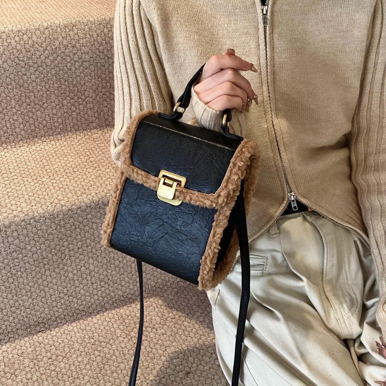 Fashion Small Totes Bag 2024 Trend PU Leather Shoulder Bags for Women Cute Short Handle Crossbody Phone Bag Luxury Fur Handbags